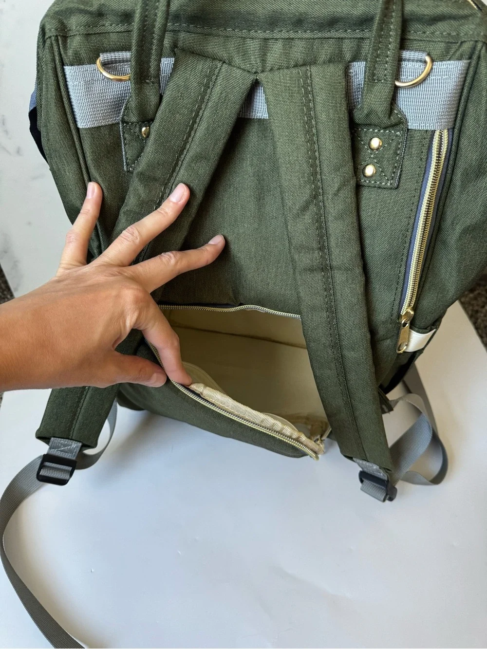 Lequeen olive green